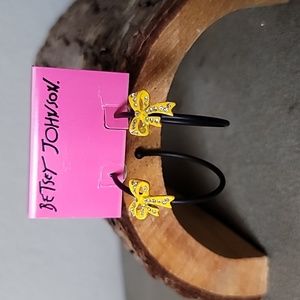 New Vintage! BETSEY JOHNSON Mod Collection Yellow Bow Large  Black Hoop Earrings